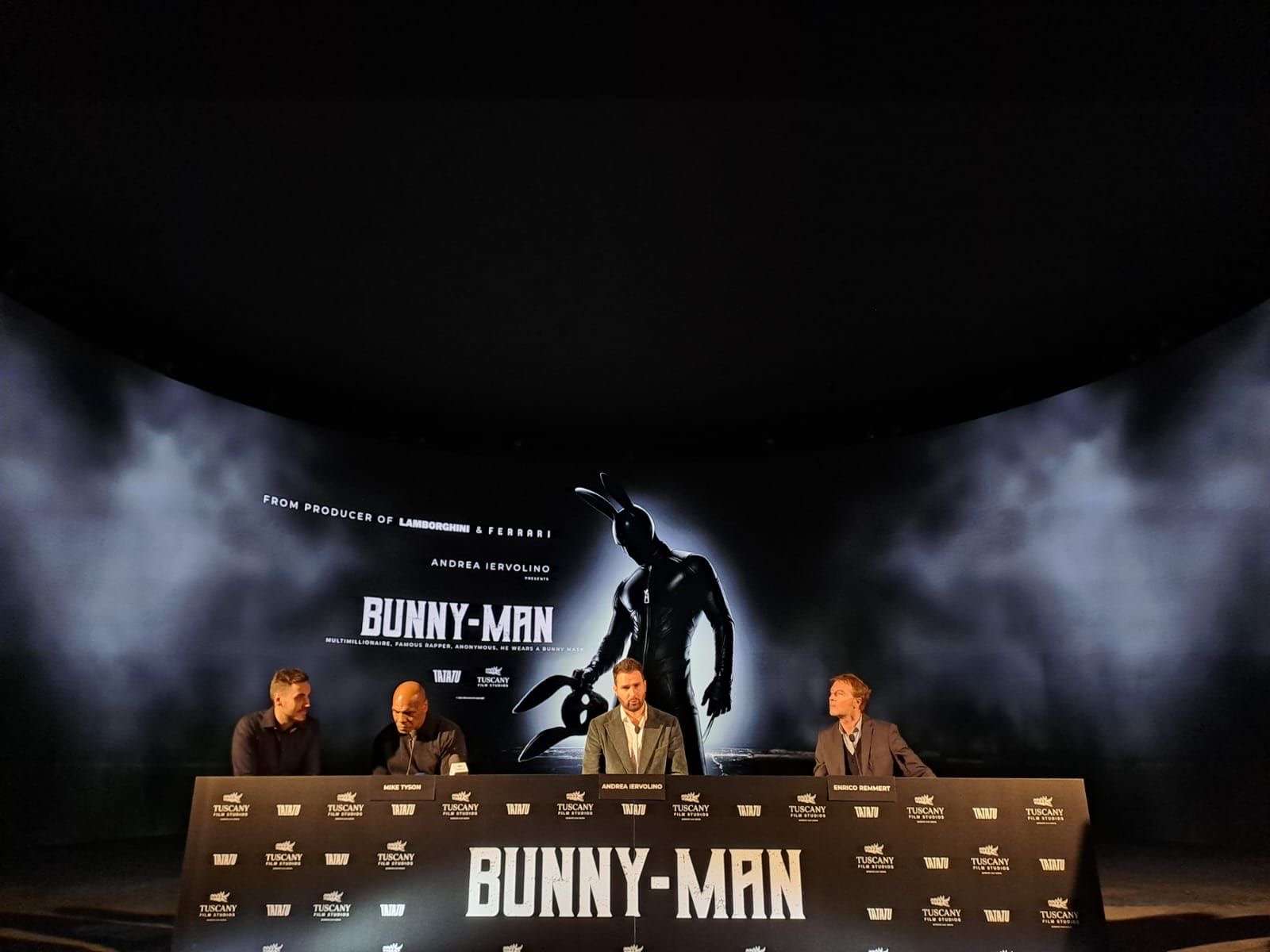 Mike Tyson a Torino per girare alcune scene di “Bunny – Man”