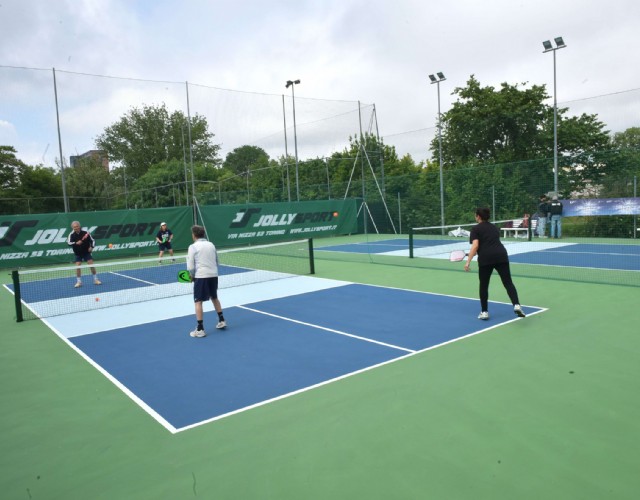 Il Cus Torino inaugura due nuovi campi da pickball in corso Sicilia 10