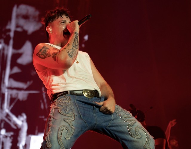 Olly in concerto all’Inalpi Arena di Torino con una doppia data di “Tutta la vita tour”