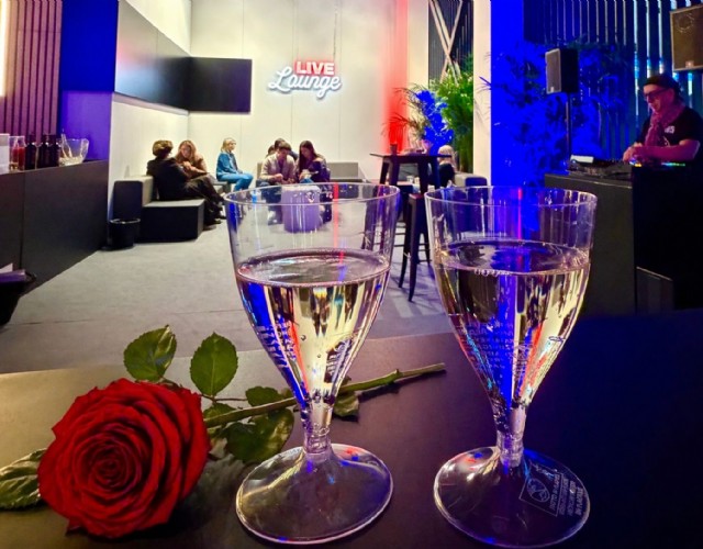 “Casa Paradiso”, la serata dei romantici il 23 aprile nella live lounge dell’Inalpi Arena