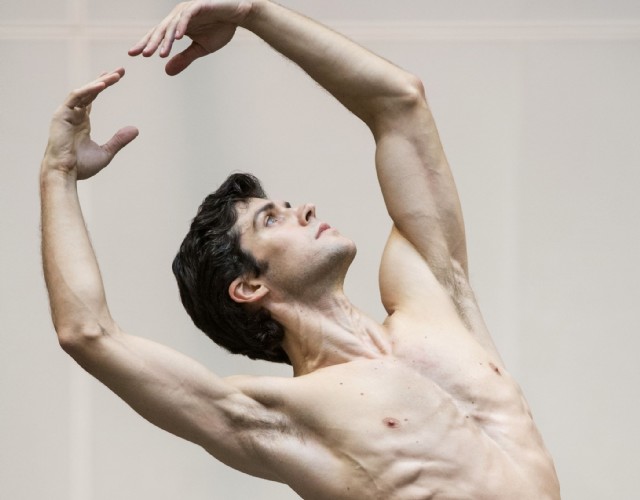 Il Ballo in Bianco di Roberto Bolle approda per la prima volta a Torino