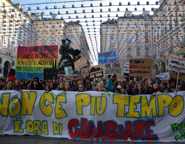 Agire ora, il manifesto di Fridays for Future Torino: emergenza climatica ed ambientale