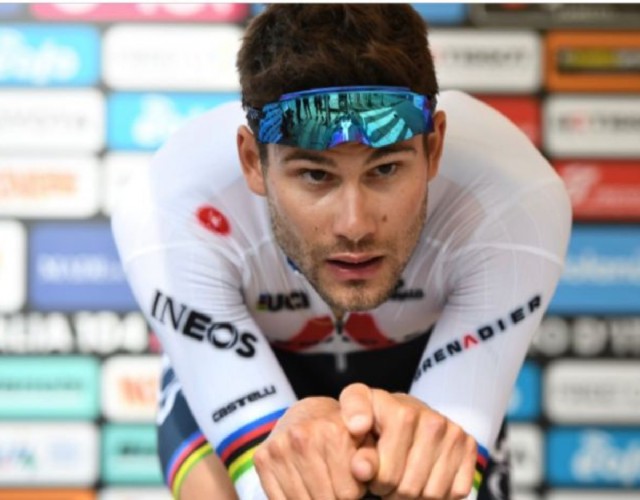 Il piemontese Filippo Ganna vince la prima tappa del Giro d'Italia