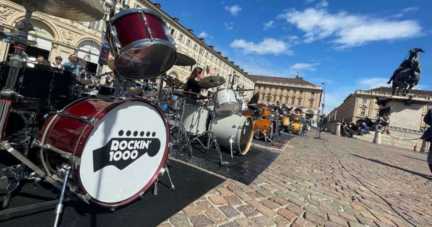 Ciak, in piazza San Carlo si gira lo spot per l'Eurovision con la Rockin'1000