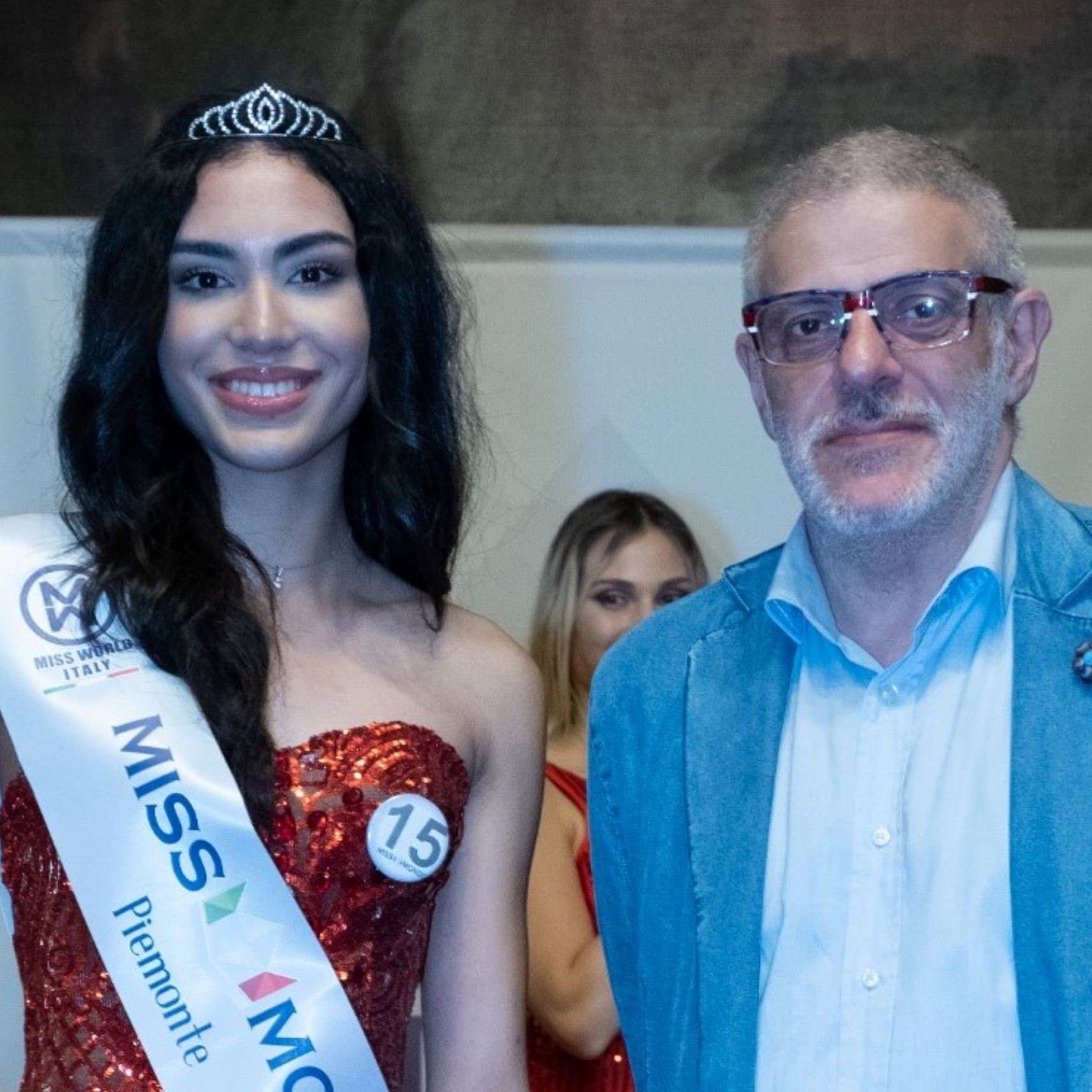 Letizia, appena 17enne, è la nuova Miss Mondo Piemonte. Adesso la finalissima