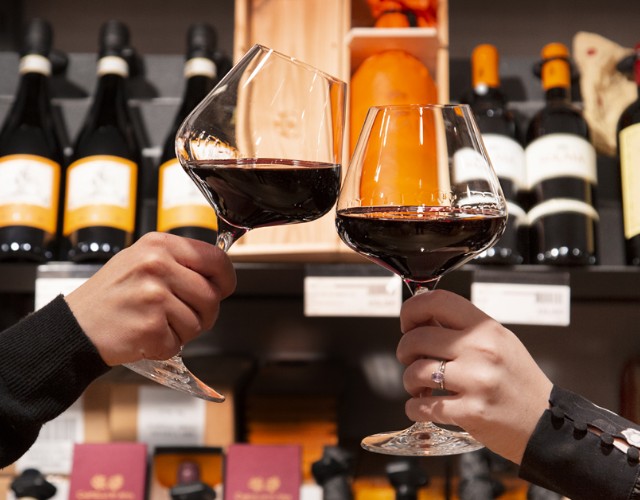 Tornano i Vino Days, i giorni dedicati al frutto di Bacco nella cantina di Eataly