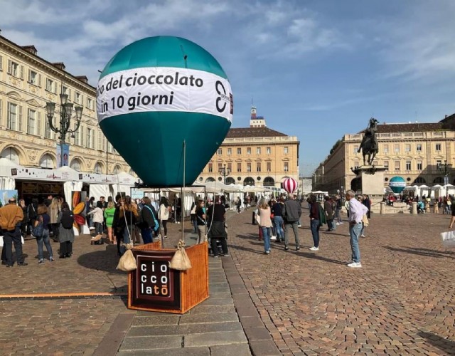 Mezzo milione di persone in piazza San Carlo per il grande evento CioccolaTò