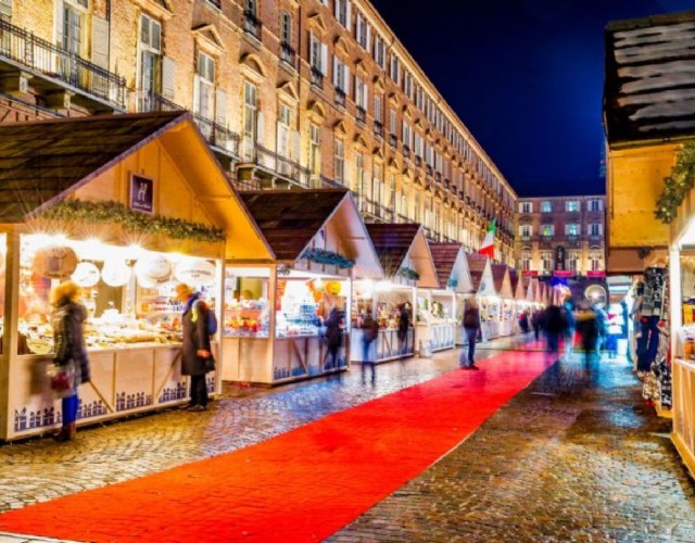 Torino entra in festa, il 10 dicembre si accendono gli alberi di Natale