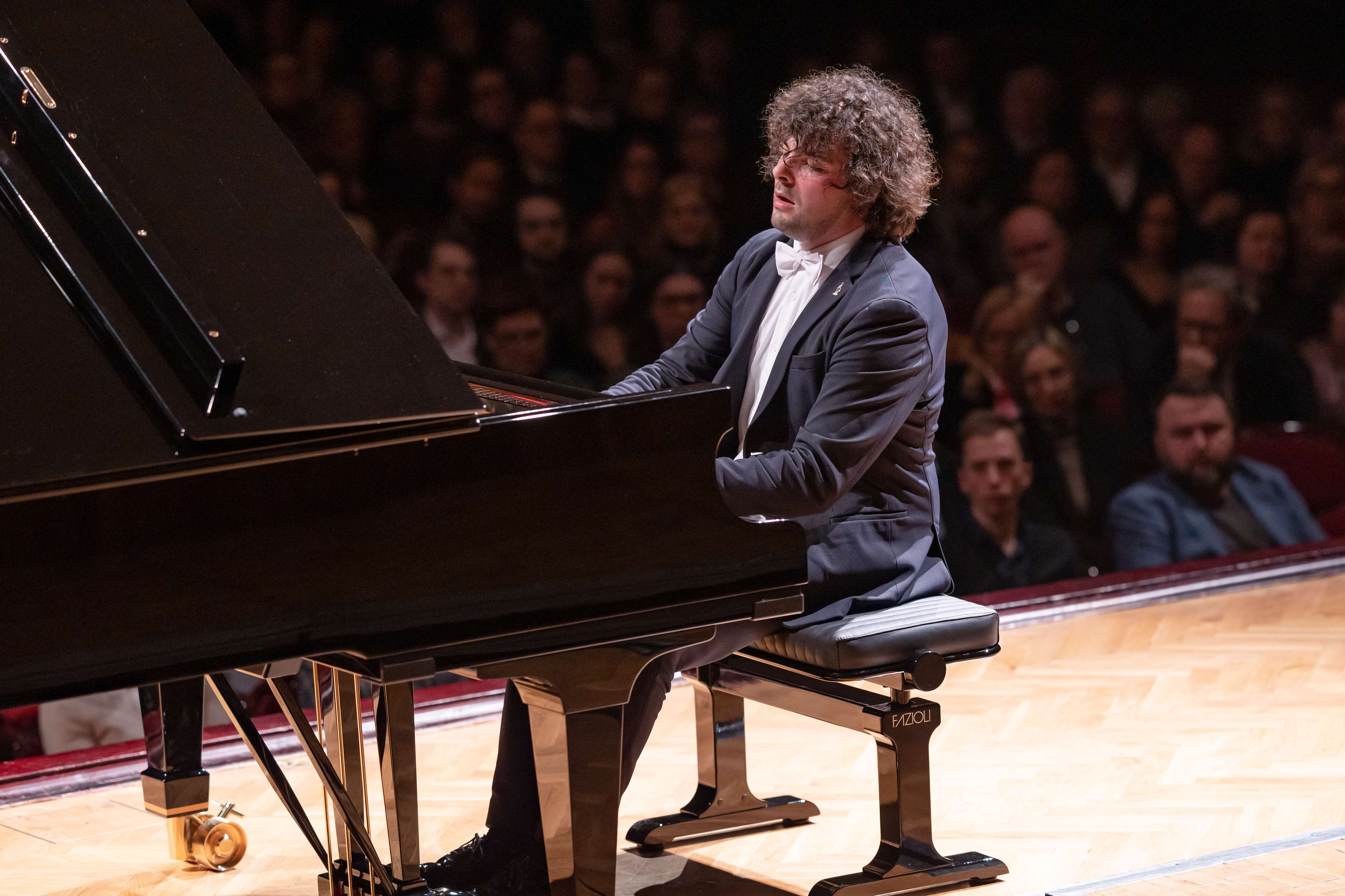 Il pianista spagnolo Martín García García a Torino per l’Unione musicale