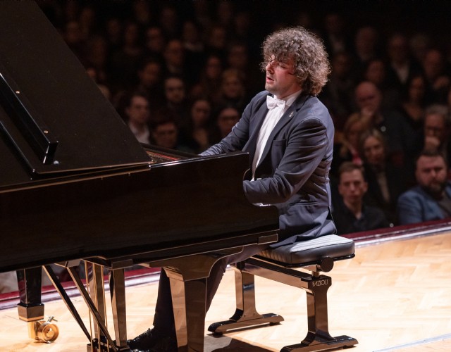 Il pianista spagnolo Martín García García a Torino per l’Unione musicale