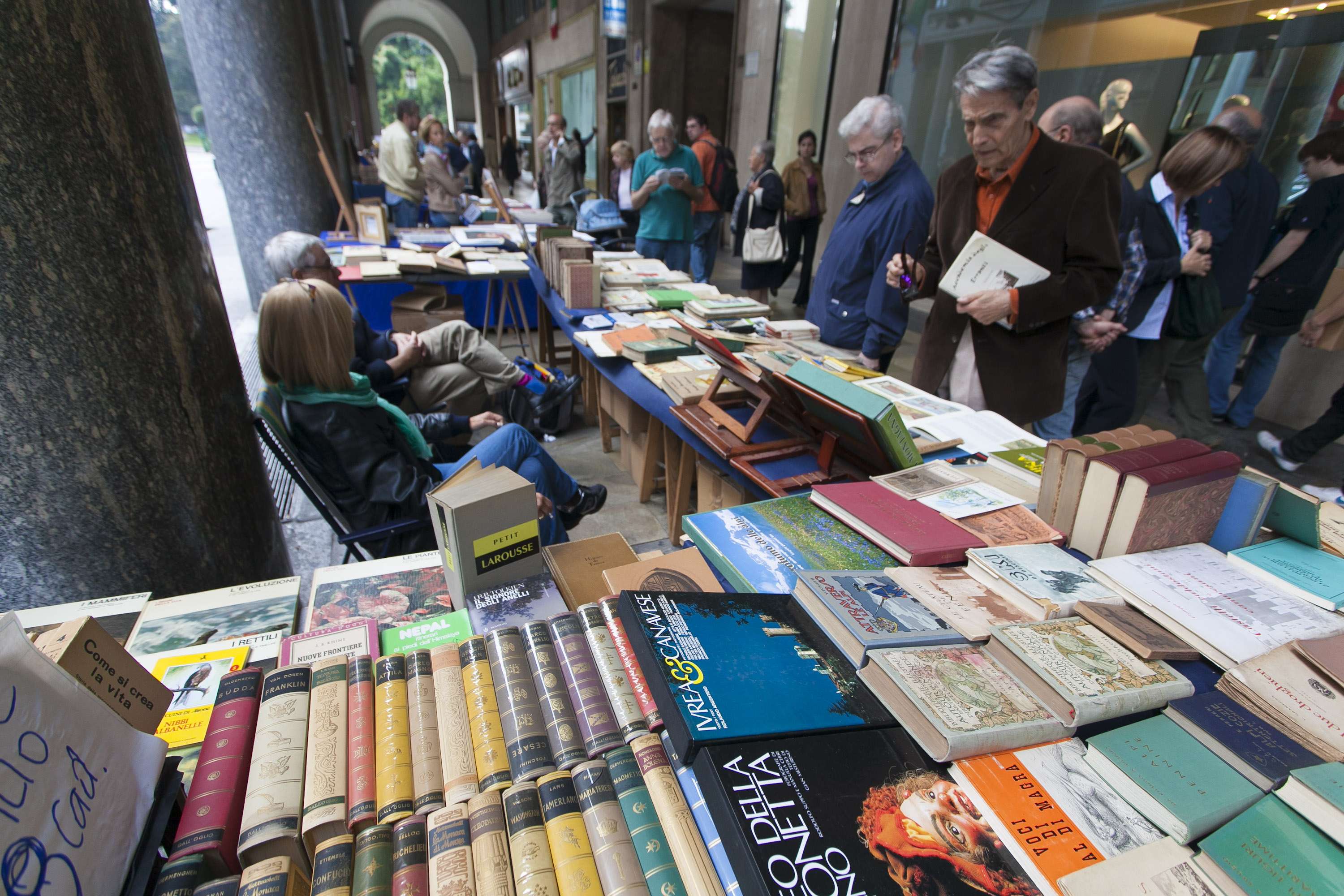 Due chilometri di libri a Portici di Carta a Torino l'8 e 9 ottobre