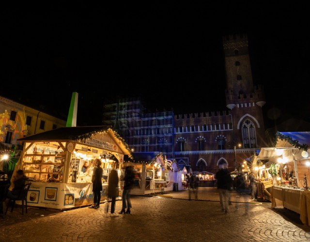 Il Magico Paese di Natale si accende dal 12 novembre tra Asti e Govone