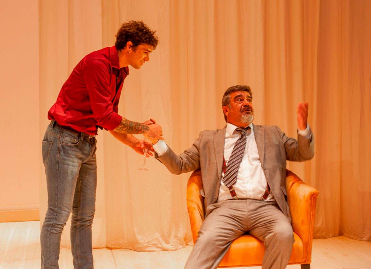 Le “Mine vaganti” di Ferzan Ozpetek in scena al Teatro Carignano