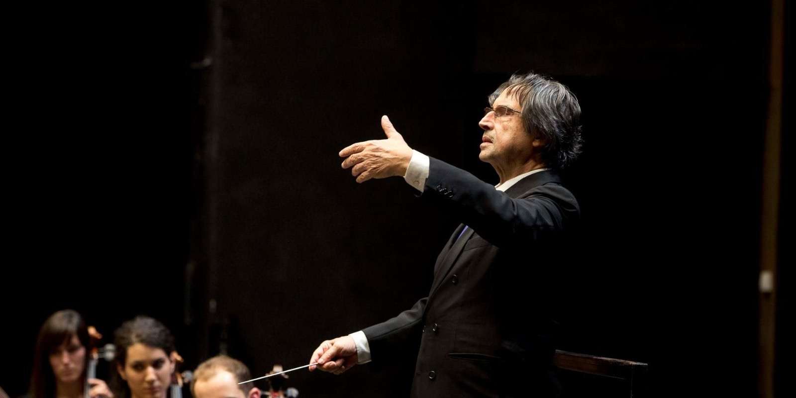 Il maestro Riccardo Muti tornerà al Teatro Regio il 21 febbraio