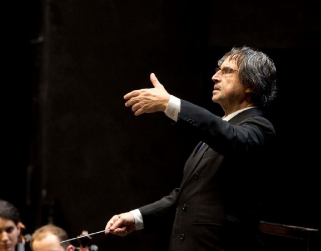 Il maestro Riccardo Muti tornerà al Teatro Regio il 21 febbraio