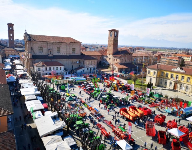 Carmagnola in festa per la plurisecolare e attesa Fiera Primaverile