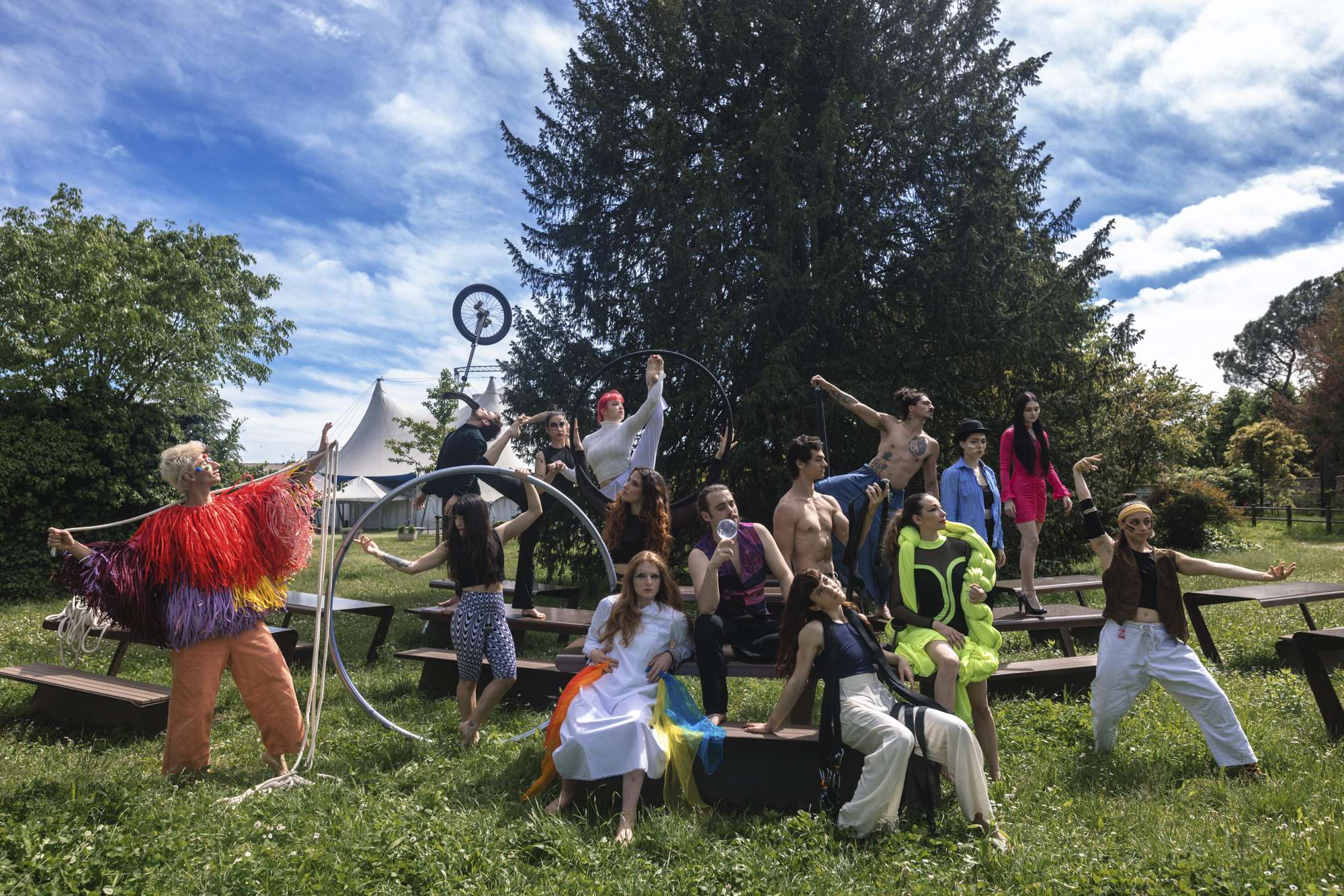 Grugliasco, proseguono le esibizioni  acrobatiche e spettacoli Sul Filo del Circo