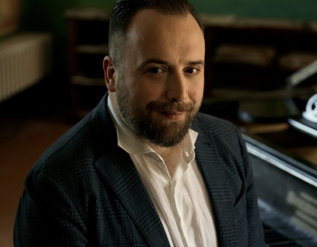 Raphael Gualazzi torna in concerto nel torinese, sarà a Venaus con il suo quintetto
