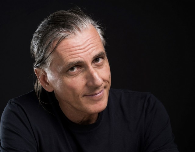 A Torino torna “Caveman” ed è subito un nuovo tutto esaurito