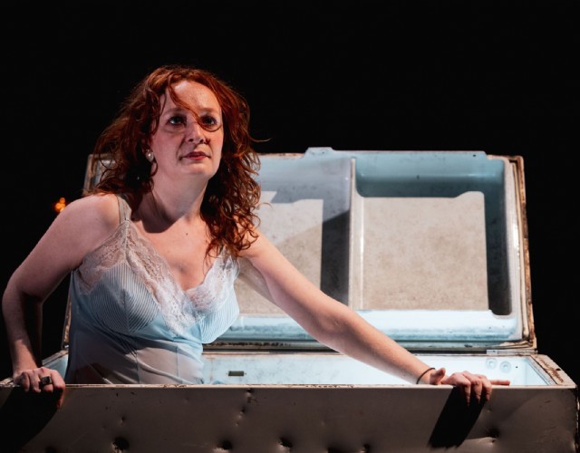 Massimo Popolizio dirige l’intenso “Ritorno a casa “ di Harold Pinter