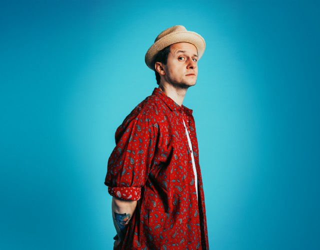 Andrea Cerrato torna dal vivo all’Hiroshima Mon Amour con un nuovo spettacolo