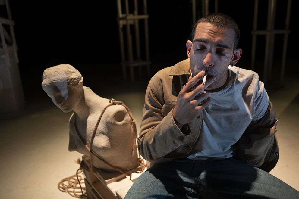 “La città dei vivi”, ispirato al best seller di Nicola Lagioia, in scena al Teatro Astra