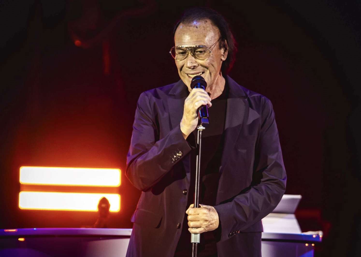 Antonello Venditti torna in concerto all'Inalpi Arena di Torino il 12 dicembre