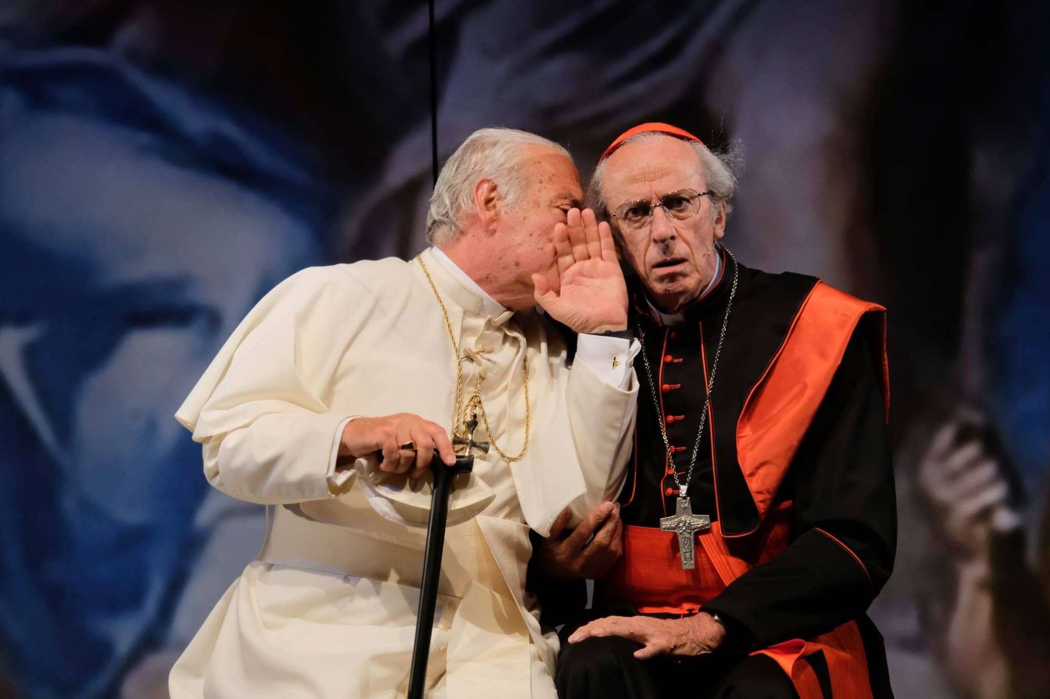 “I due Papi” di Anthony McCarten in scena al Teatro Gobetti di Torino