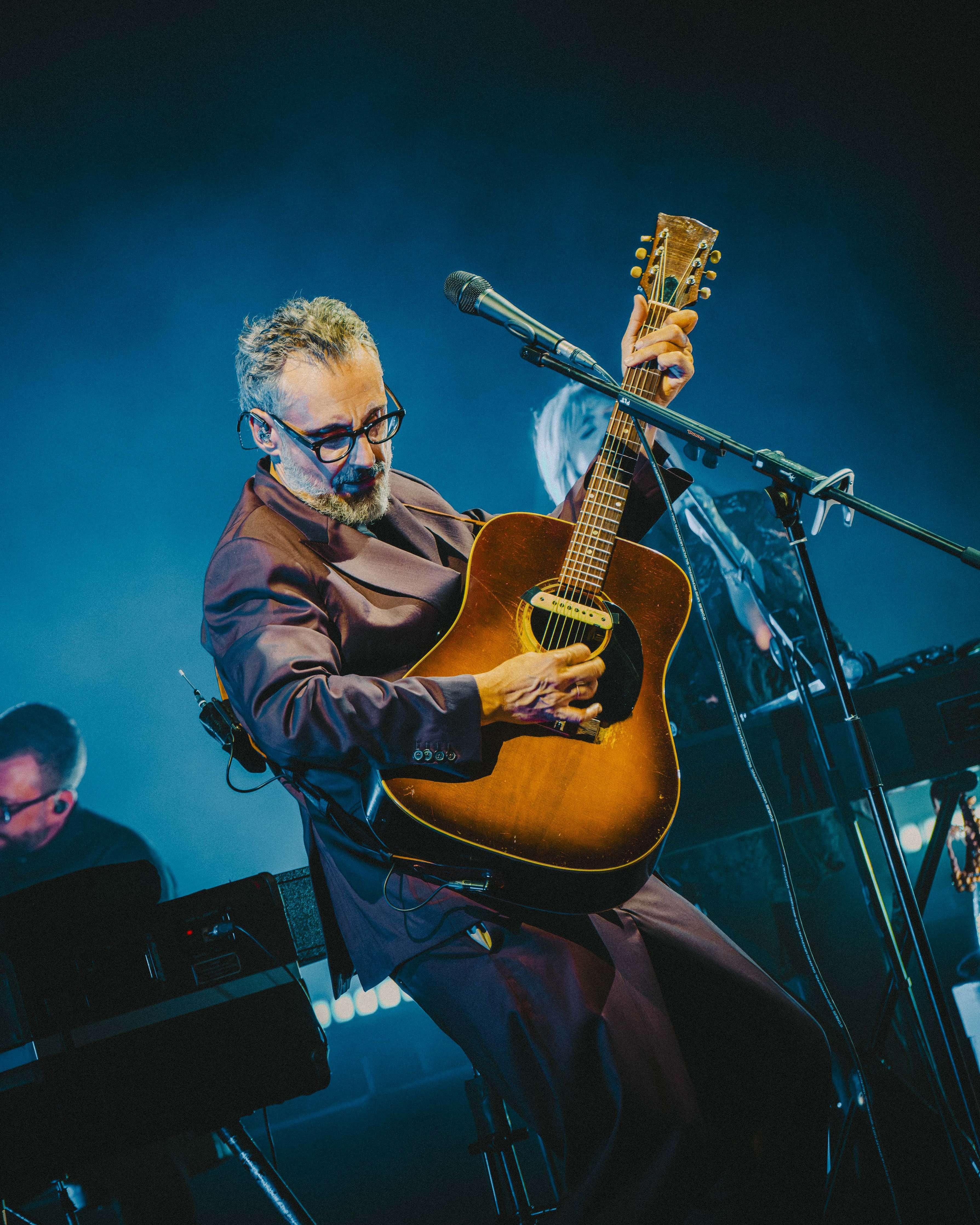 Brunori Sas arriva a Torino con il doppio concerto dell’Auditorium Lingotto già sold out