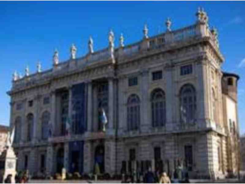 Palazzo Madama riparte da mercoledì e ci sono anche Gam e Mao