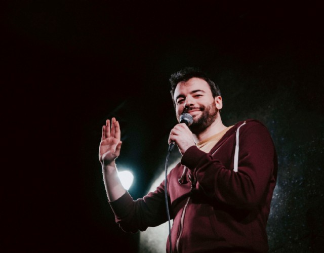 Una serata insieme alla comicità di Stefano Rapone al teatro Superga