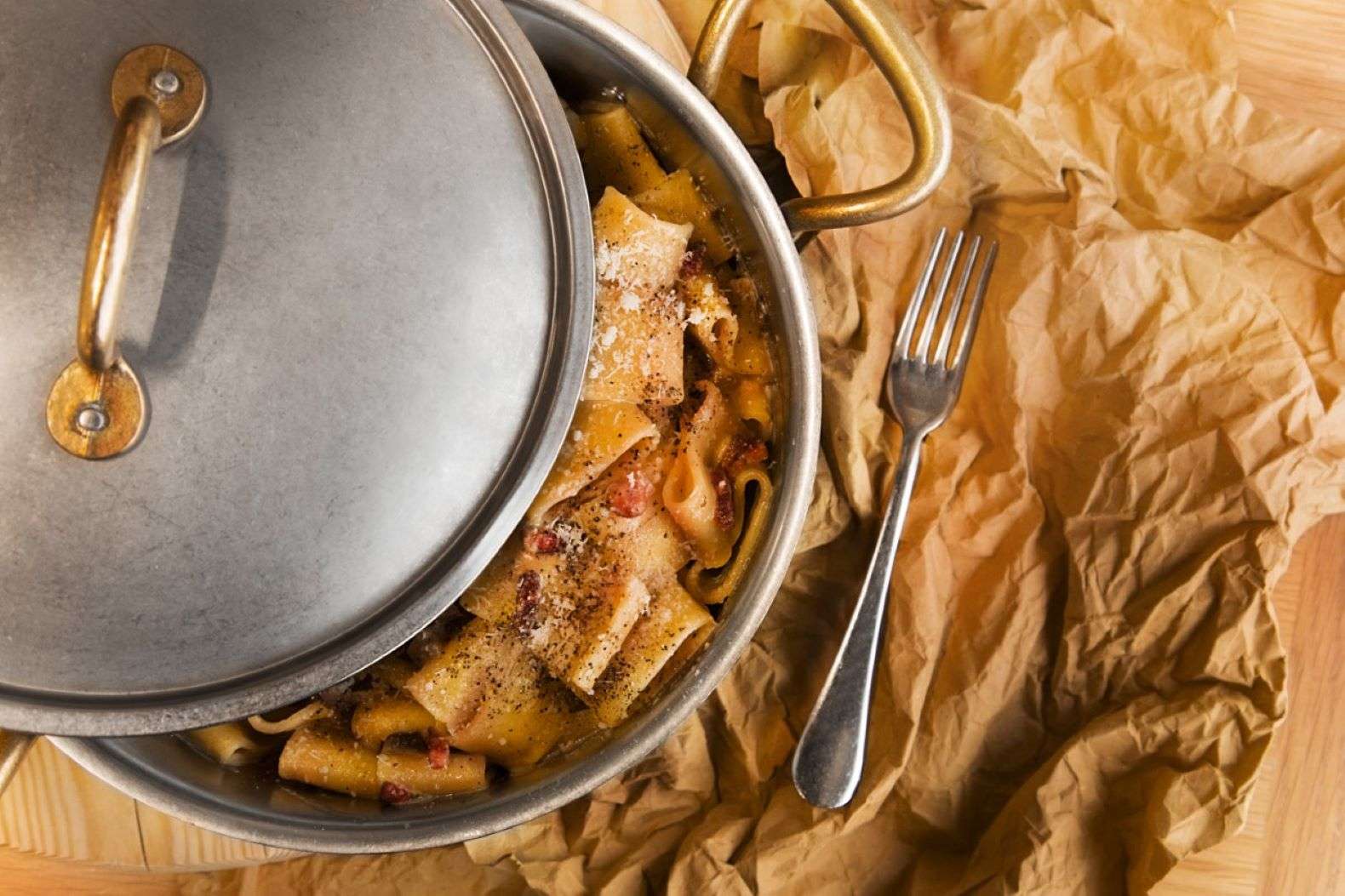 Eataly Torino Lingotto celebra la romanità con il Carbonara Festival