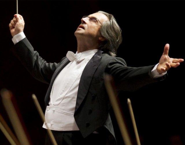 Riccardo Muti torna in streaming al Teatro Regio con un concerto dedicato a Giuseppe Verdi